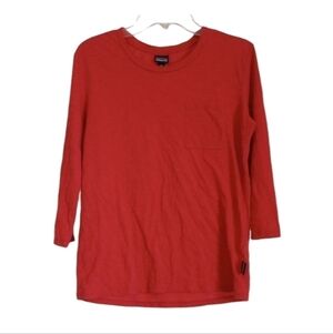 Patagonia Womens T-Shirt Sz XS Organic Cotton Blend Red 3/4 Sleeves Outdoor Hike